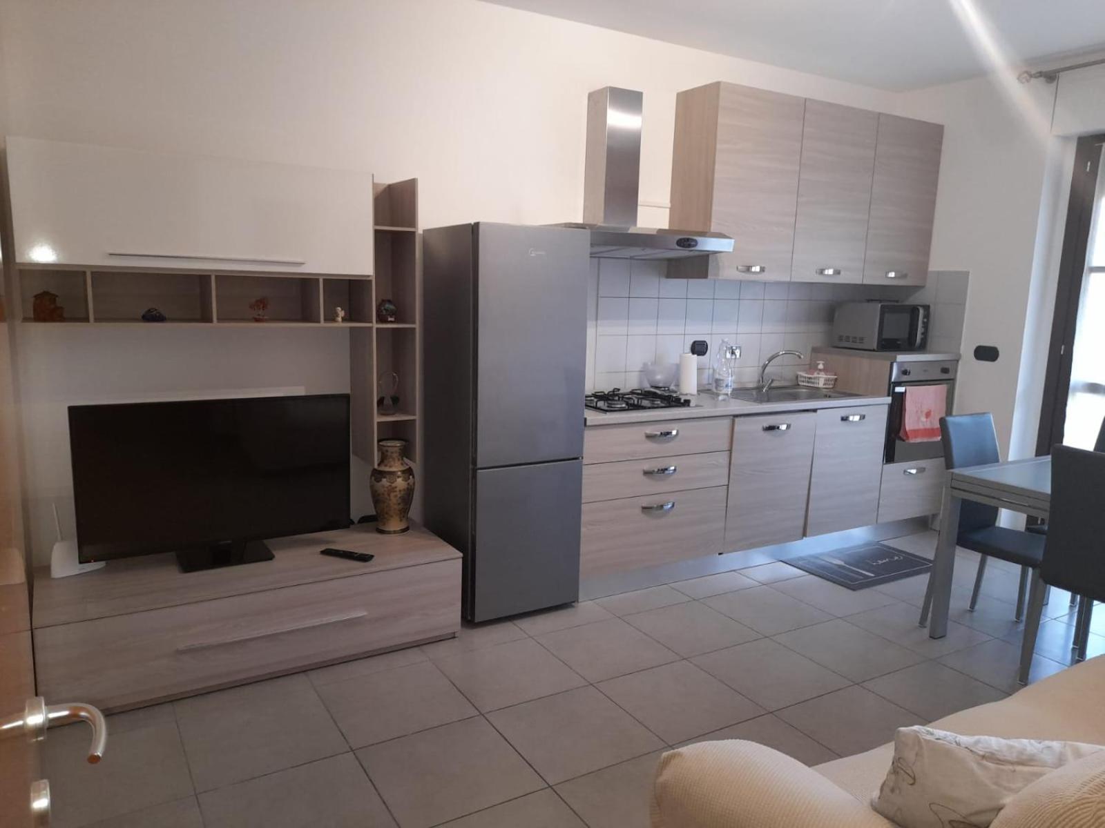 Relax Preserasca-Modern Apartment-Borgo Mercato-Монкальери Экстерьер фото