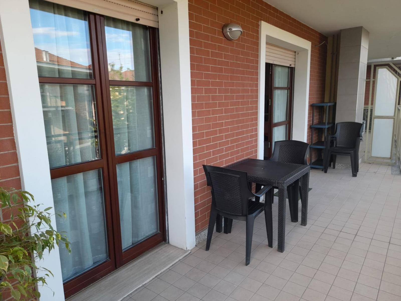 Relax Preserasca-Modern Apartment-Borgo Mercato-Монкальери Экстерьер фото